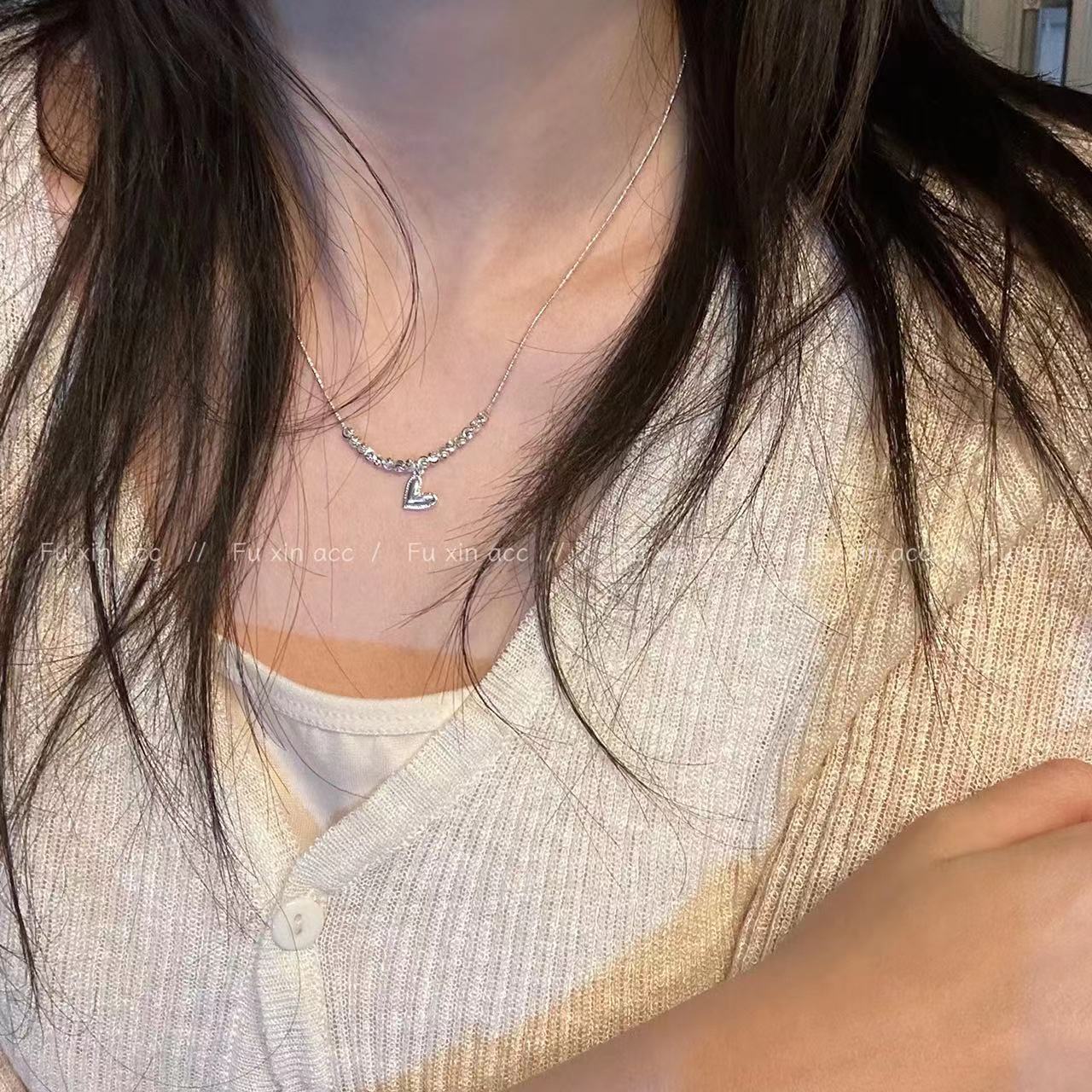 Women's Pendant Affordable Luxury Style Niche Design Clavicle Chain Girlfriends Necklaces