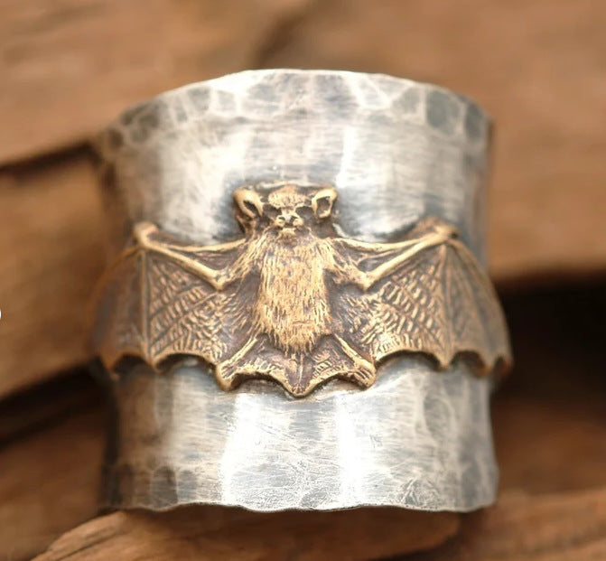 Simple Personality Bee Flower Butterfly Engagement Ring