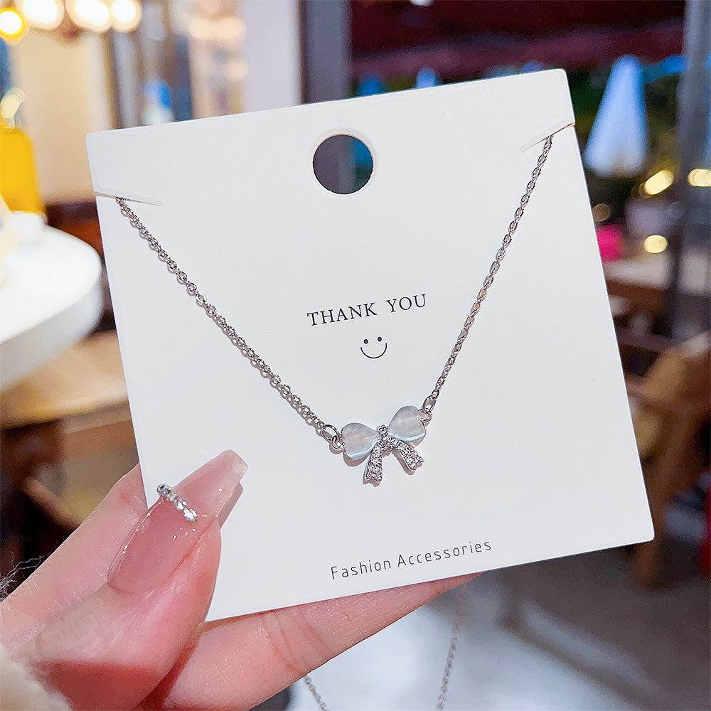 Accessoires gracieux et à la mode pour femmes, colliers frais de haute qualité