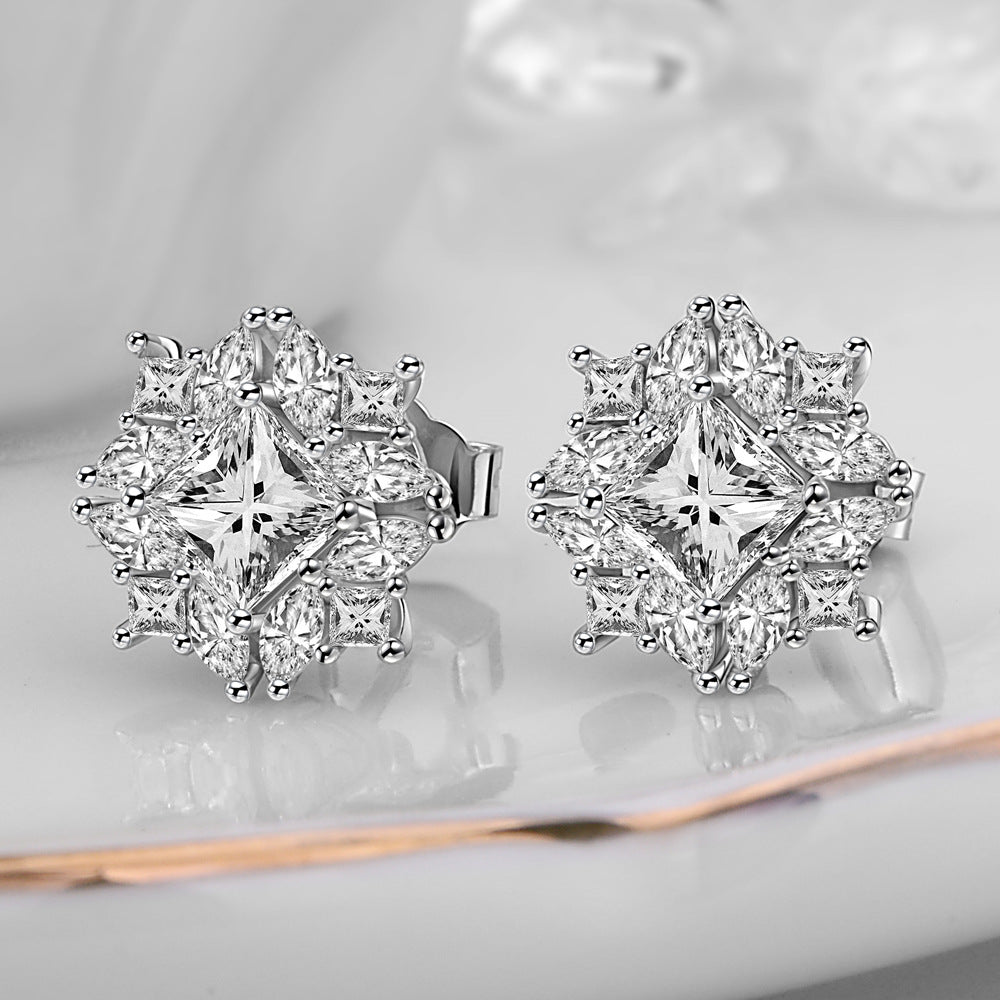 Women's Small Charming Princess Square Diamond Sier Earrings