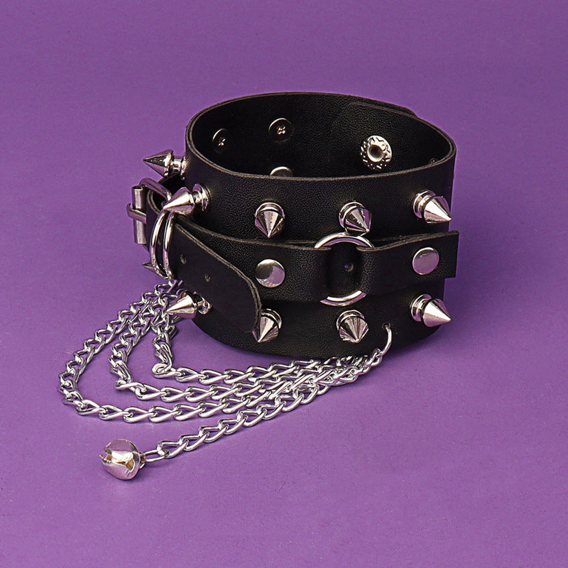 Vintage Nieten-Punk-Paar-Lederornament-Armbänder
