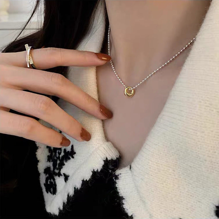 Pendentif en métal pour femmes, colliers de personnalité rétro et minimalisme