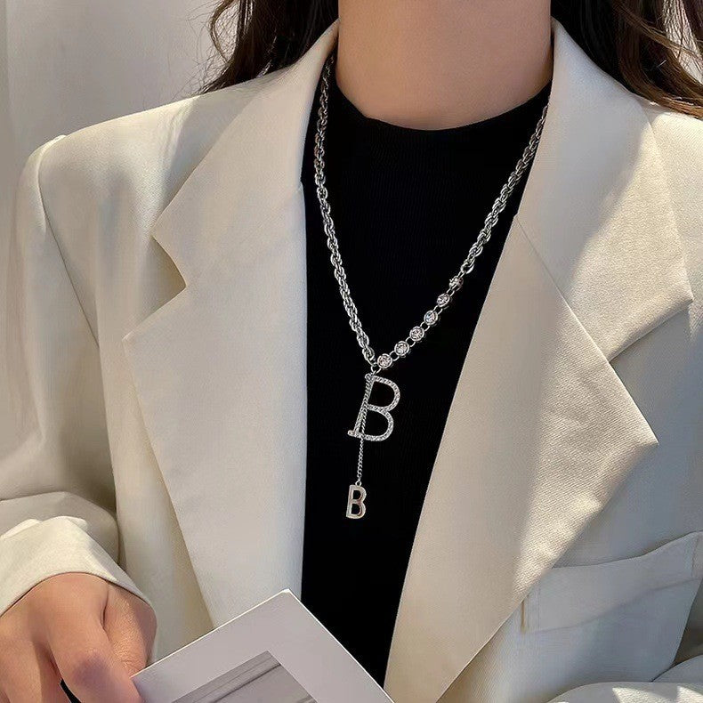 Women's Fading Zircon Letter Decorative Light Luxury Cold Style High-grade Necklaces