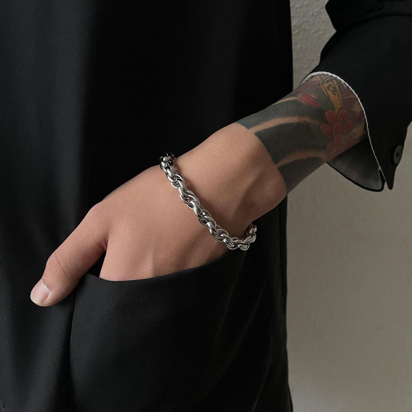 Damen & Herren & Retro handgefertigte gewebte Twisted Hip Hop Twin Accessoires Simplicity Armbänder