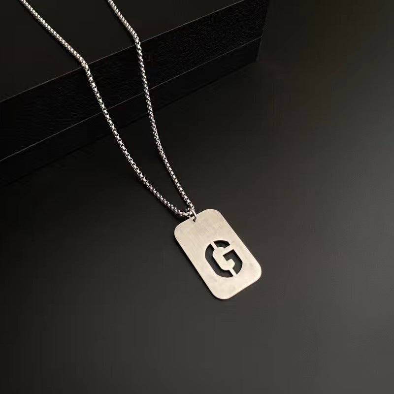 Colliers à pendentif avec plaque signalétique en titane et acier pour hommes et femmes