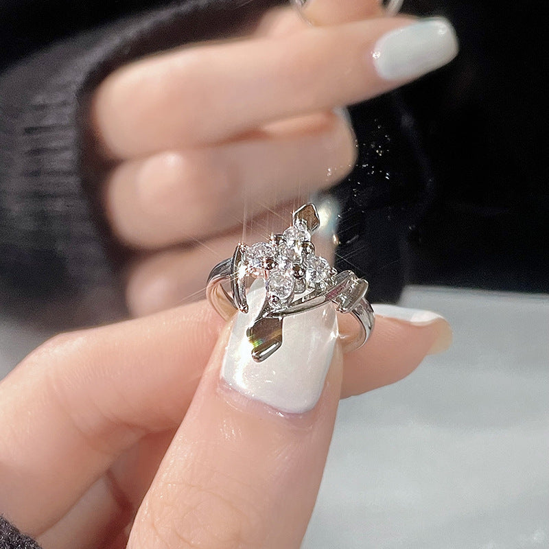 Damen-Ringe mit vollem Strass-Zirkon-High-Sense-Kreuz, trendig, cool