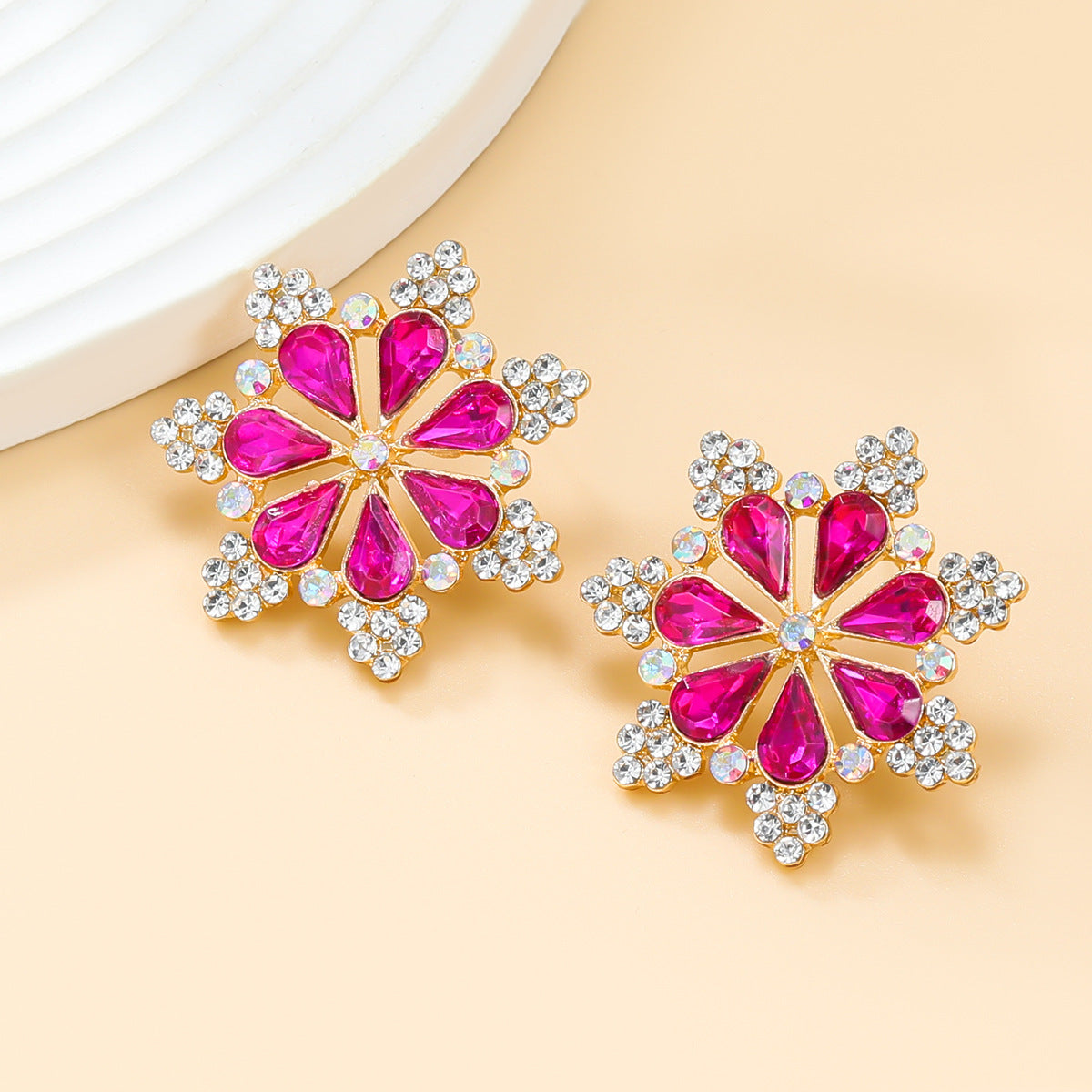 Slouchy Stylish Colored Diamond Flower Splendid Earrings
