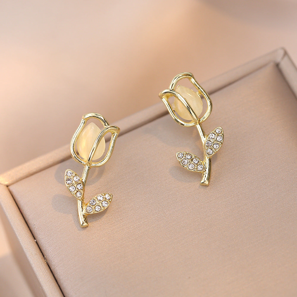 Women's Sier Needle Fresh Flower Mori Style Earrings