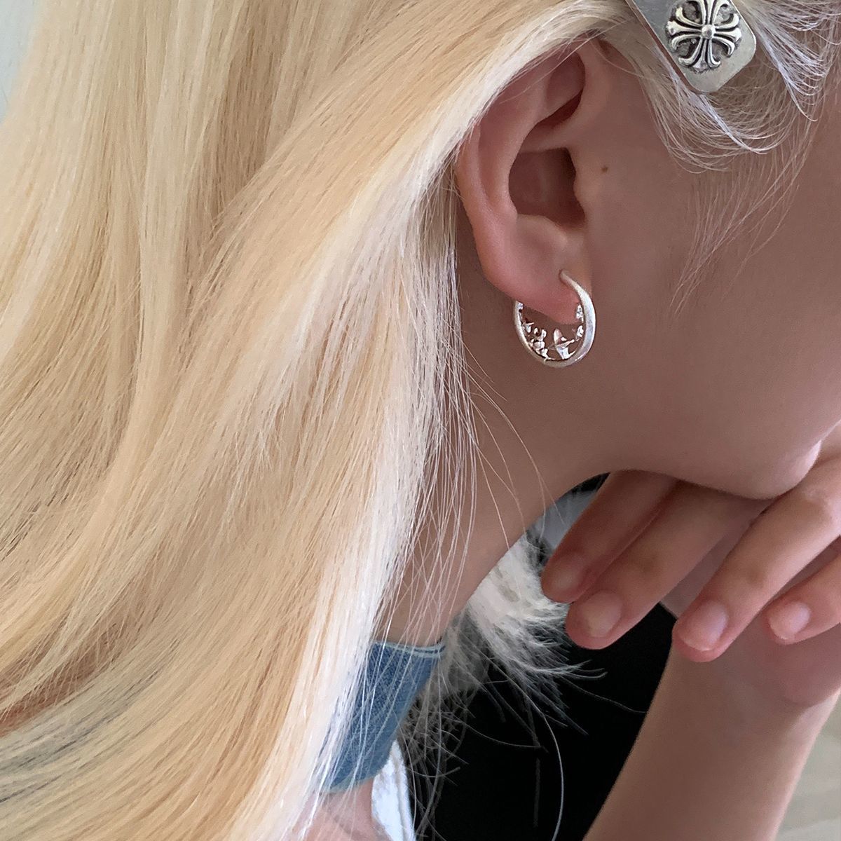 Women's Minority Design Circle Brushed High-grade Ear Rings