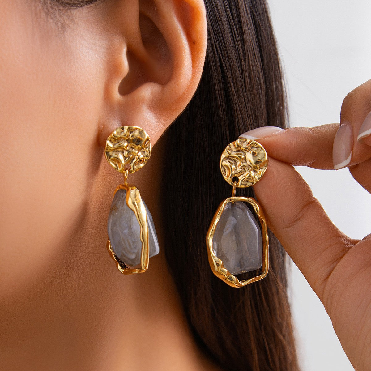 Women's Light Luxury High-grade Inlaid Gem Design Earrings