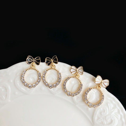 Women's Trendy Bow Diamond Round Fresh Fashion Elegant Earrings
