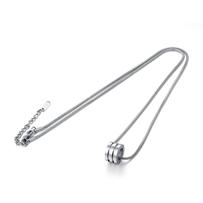 Pendentif suspendu pour femmes et hommes, ornement en acier titane et colliers courts