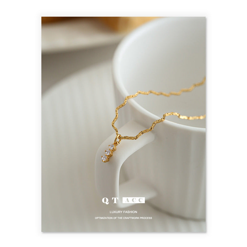 Brass Gold-plated Niche Minimalist Fashion Versatile Commuter Necklaces