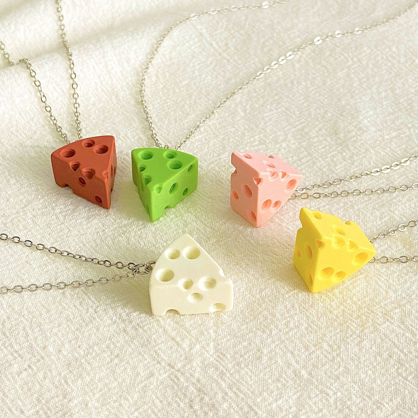 Sweet Cheese Female Creative Design Trap Necklaces