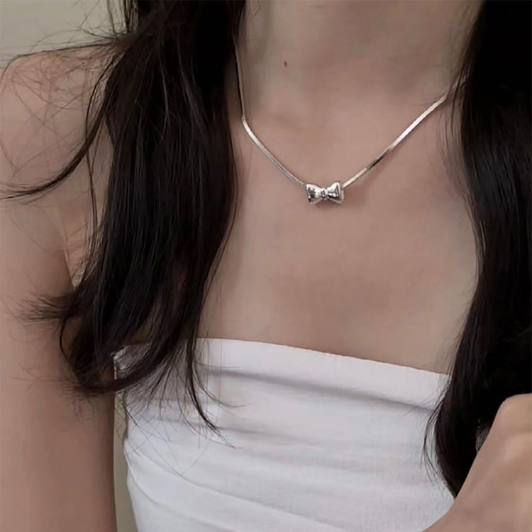 Colliers de personnalité rétro pour femmes, Design en métal, Niche