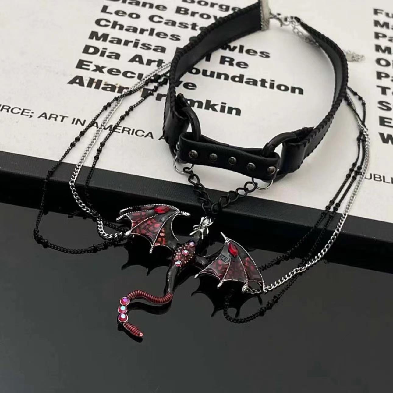 Fashion Flying Dragon Tassel Niche Design Dark Sweet Necklaces