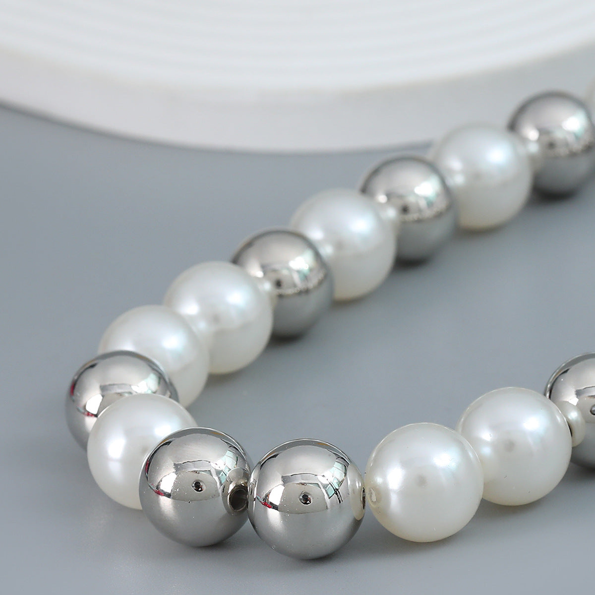 Women's Neck Accessories Fashion Style Round Beads Necklaces