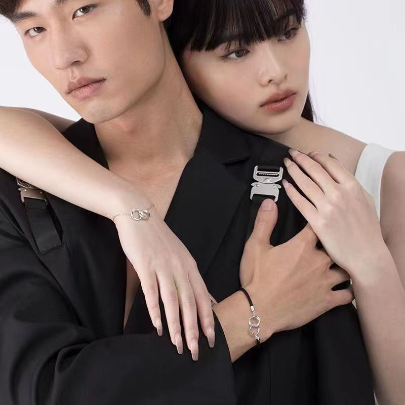 Damen & Herren & Mobius Paar und ein Paar leichte Luxus-Minderheits-Doppelarmbänder