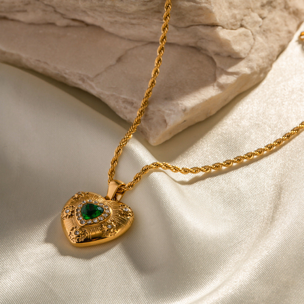 Texture émeraude Zircon pendentif en forme de coeur fait colliers