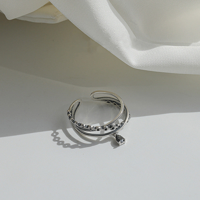 Kette Kreuz offenes Design Retro schwarze Strassringe