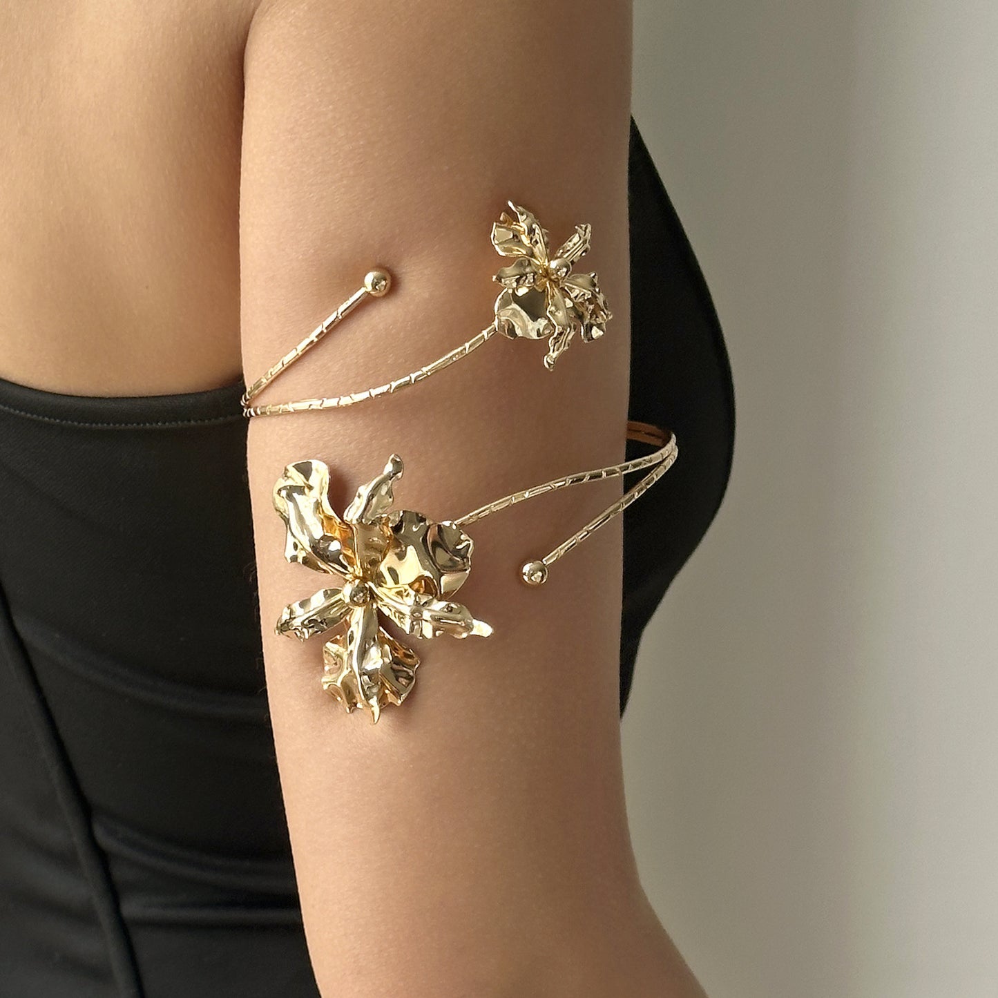 Openings Hand Female Senior Personality Enamel Bracelets
