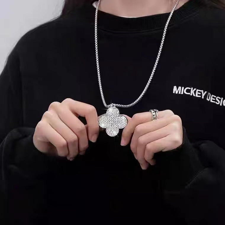 Women's Sweater Chain Clover Light Luxury Minority Long And Necklaces
