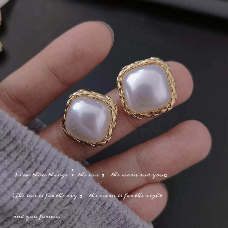 Needle Retro Style Fashion Square Pearl Oval Exquisite Earrings