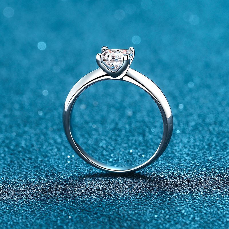 Sier Female Home Bare Four Claws Ringe