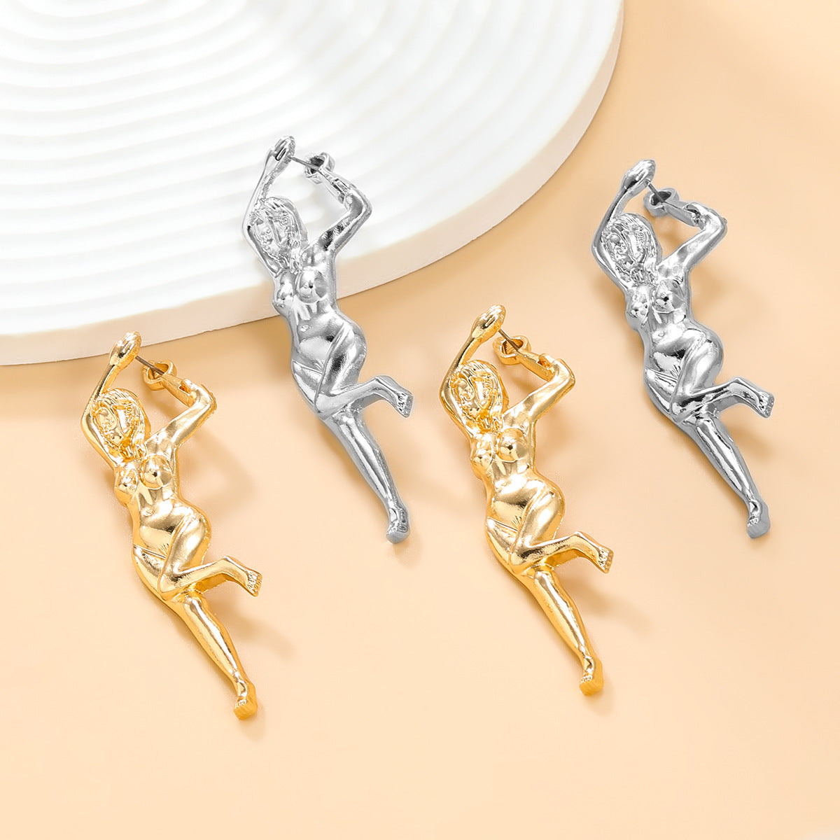 Alloy Female Fashion Art Style Mannequin Earrings