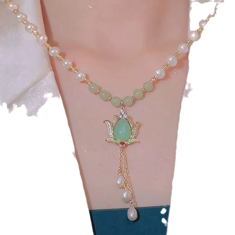 Women's Trendy Diamond Lotus Imitation Pearl Light Luxury Clavicle Necklaces