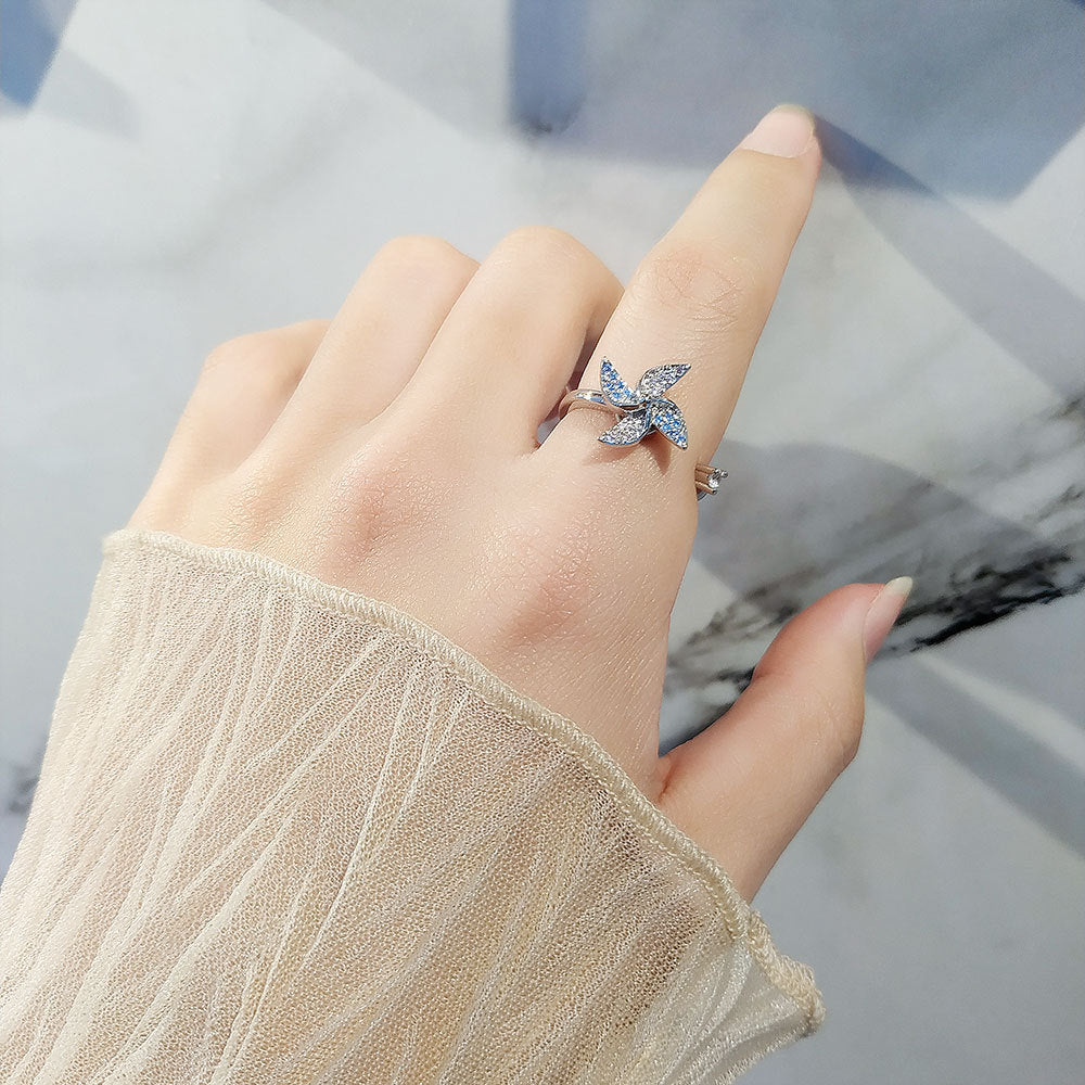 Open Female Special Interest Light Luxury Rings