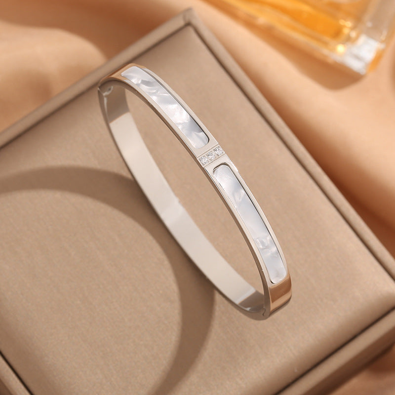 Women's Steel High-grade White Shell Fritillary Simple Bracelets