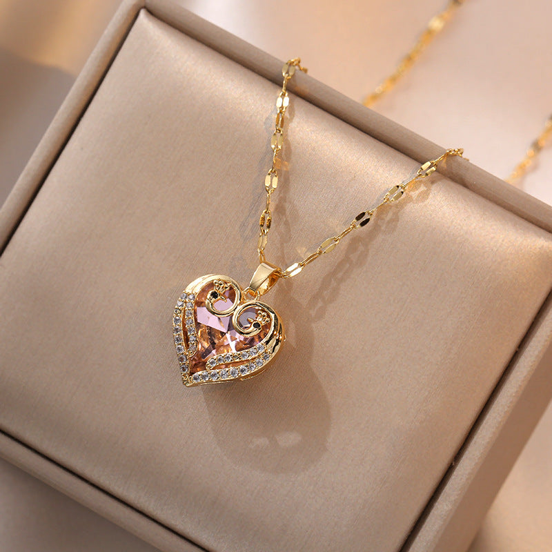 Hearts Design Color Crystal Pendant Wind Necklaces