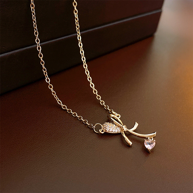 Colliers à pendentif vert en diamant étincelant à la mode, colliers à sens digne