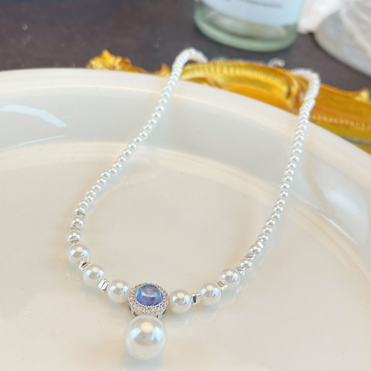 Entry Lux Blue Round Pearl Sweet Necklaces