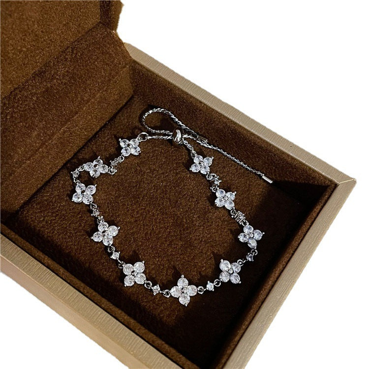 Serie Sterne Design Leichte Luxus-Freundinnenarmbänder