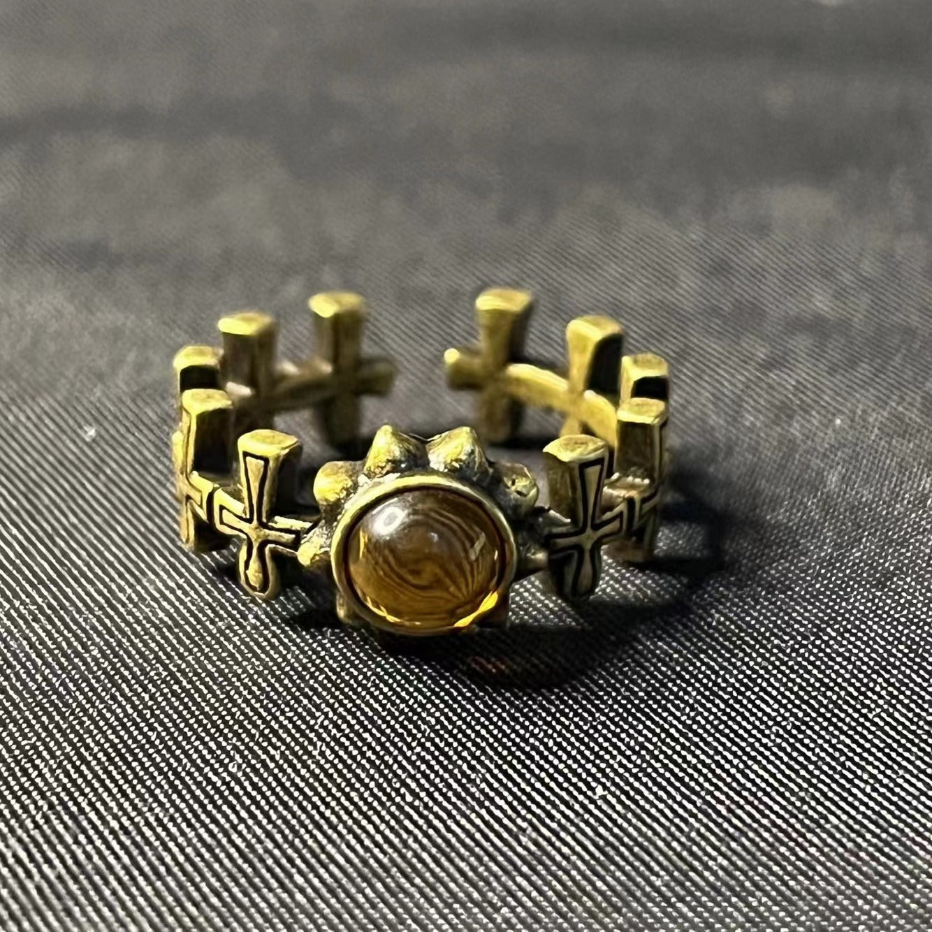 Men's Vintage Black Gold Amber Dragon Gilding Cross Apollo Ring