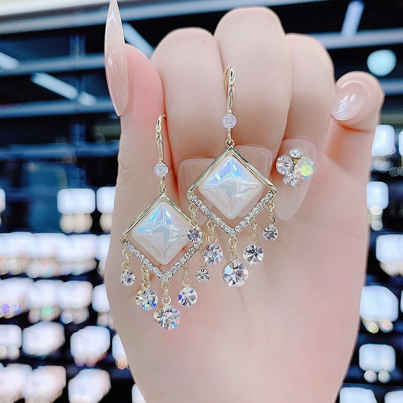 Modische, elegante Cat Eye Rhombus Schlankheits-Ohrringe für Damen