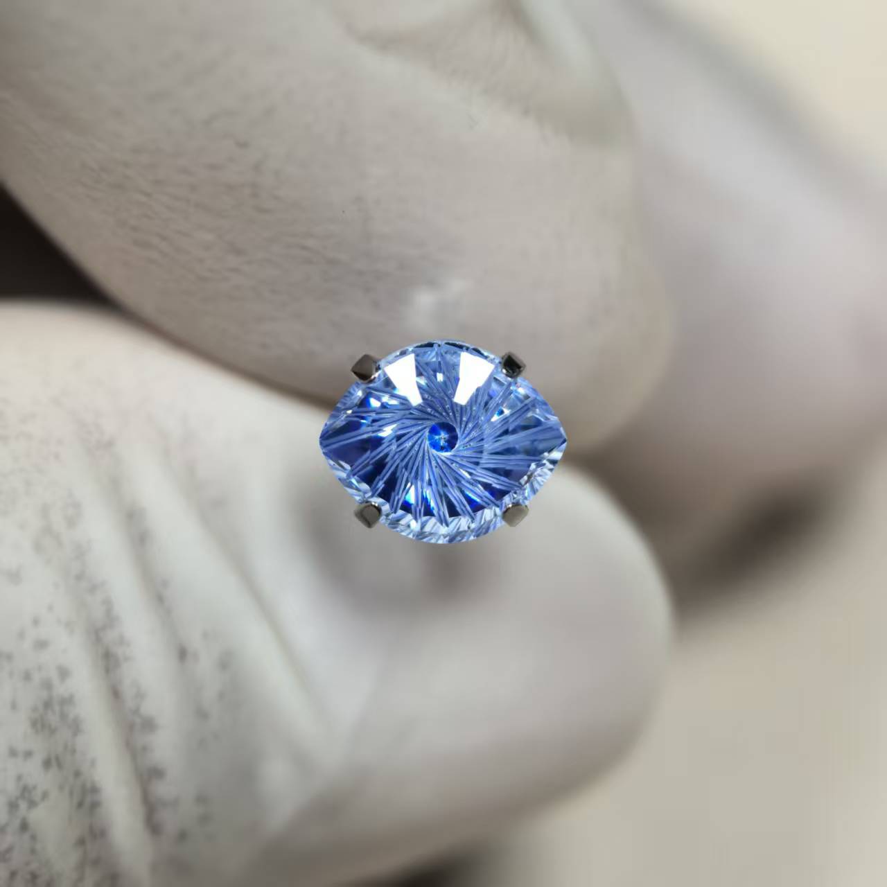 Titanium Alloy Ear Devil's Eye Flashing Zircon Bone High-grade Rings