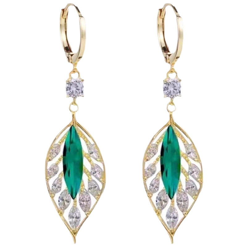 Women's Shining Zircon Green Leaf Elegant Clip Light Luxury Ear Buckle