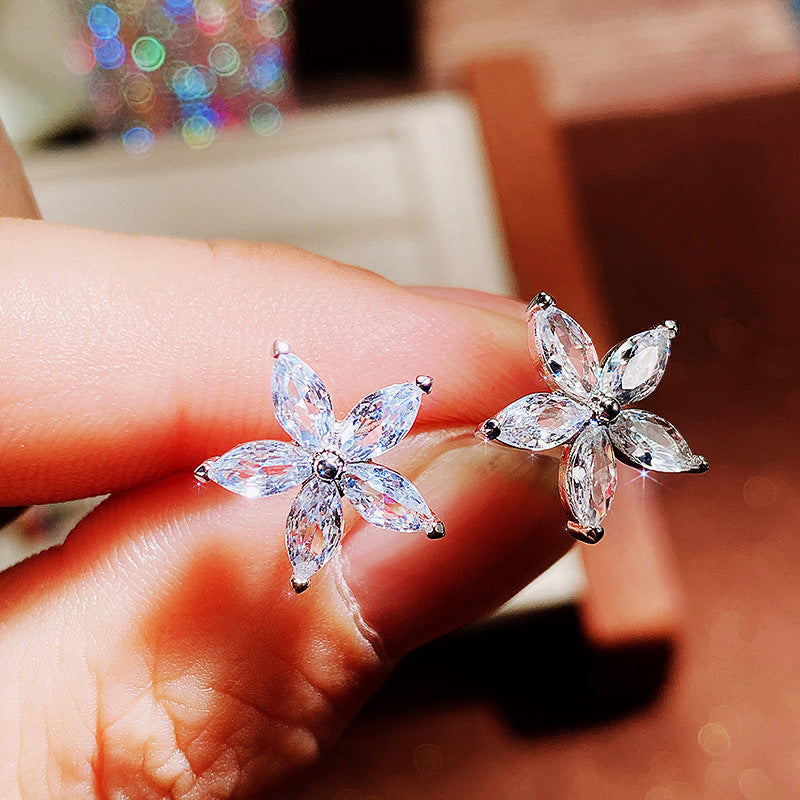 Women's Shi Korean Style Colorful Star Ear Sweet Earrings
