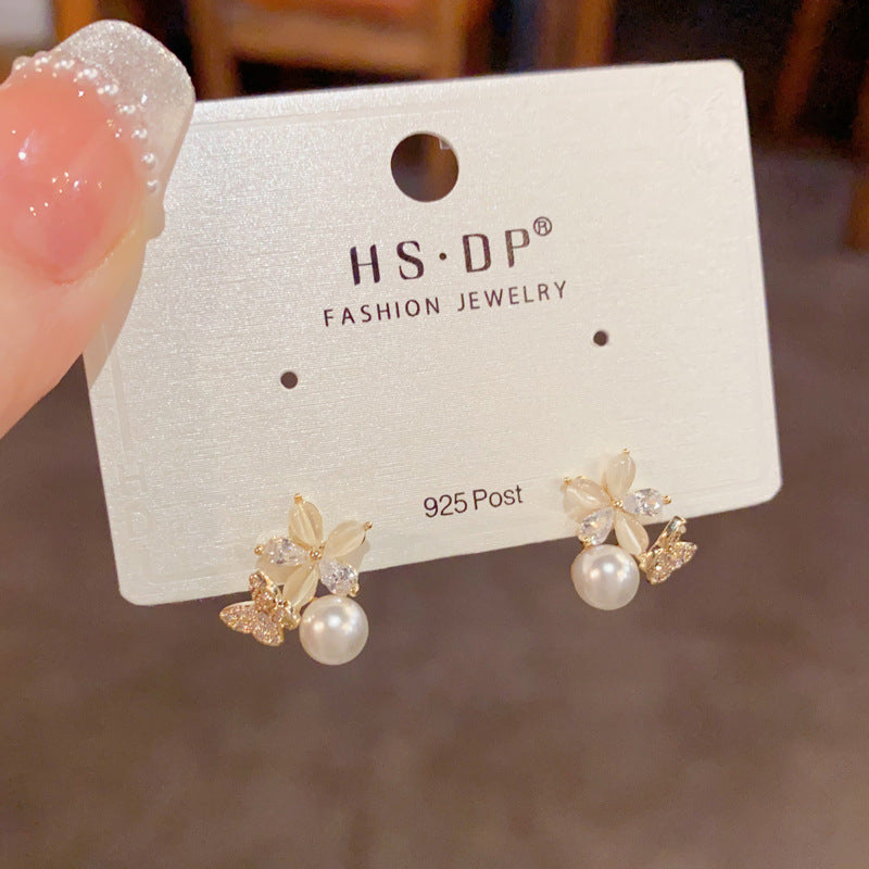Petal Butterfly Pearl Exquisite Small Daily Commute Rings