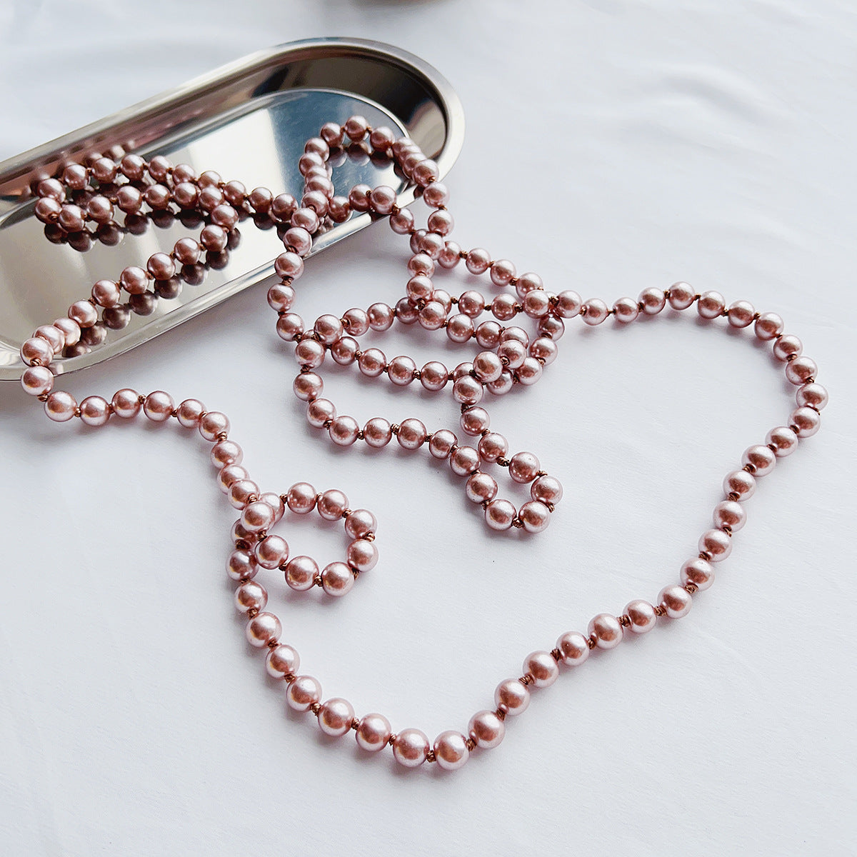 Chaîne de pull longue pour femmes, décorations légères, colliers minoritaires de luxe