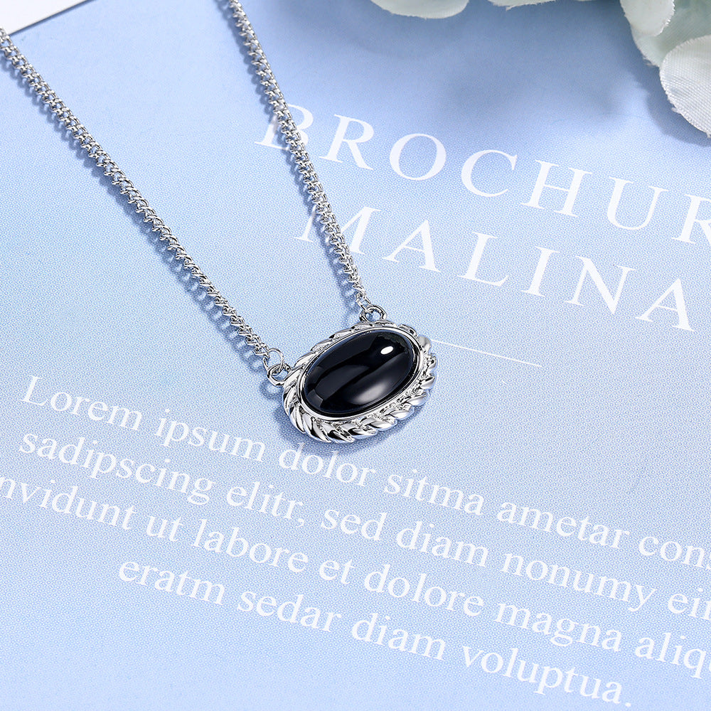 Women's French Style Vintage Thread Edge Twist Inlaid Natural Black Necklaces