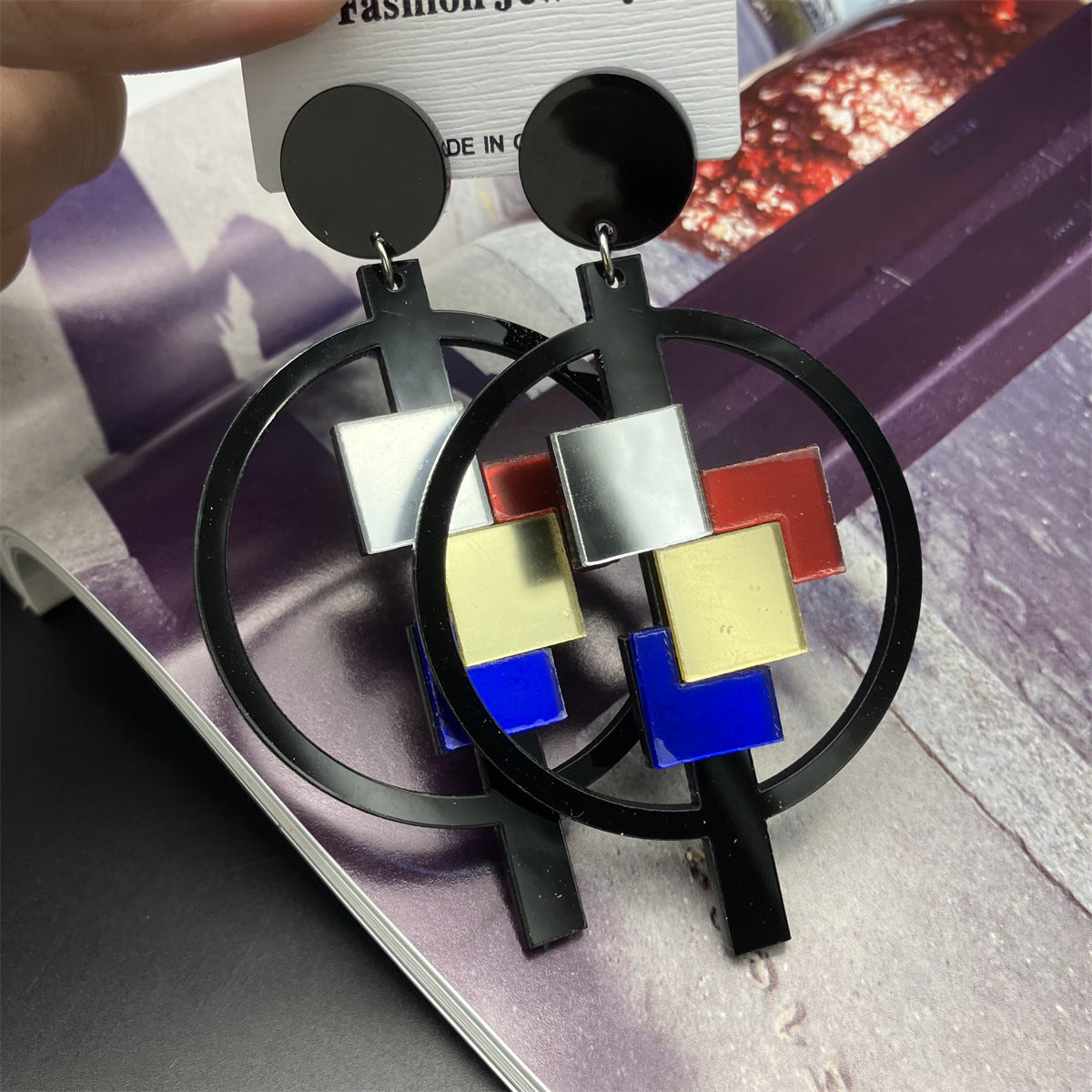 Innovative Fashion Large Black Round Square Earrings