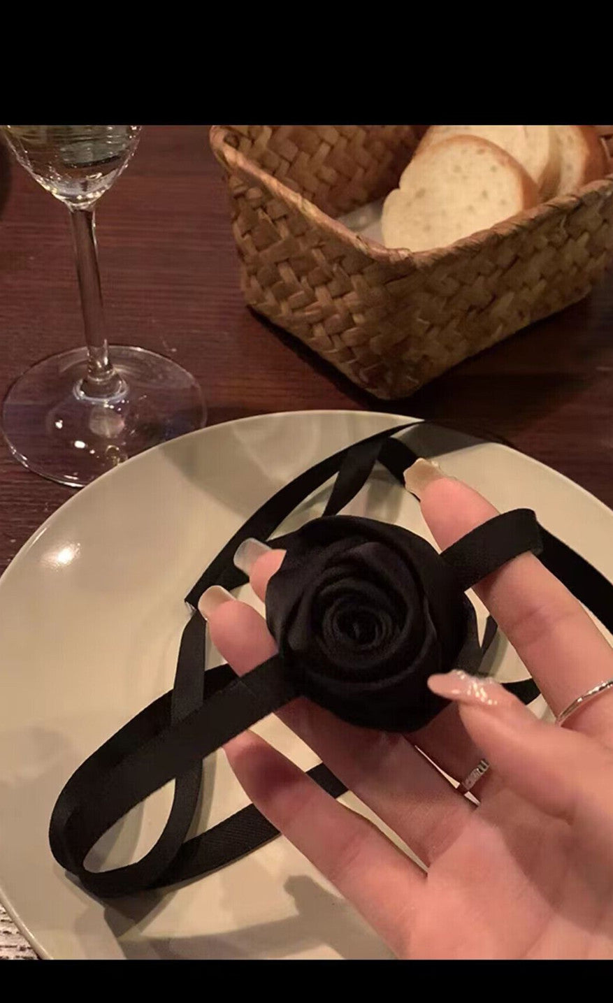 Black And White Rose Collar Lolita Fairy Style Necklaces