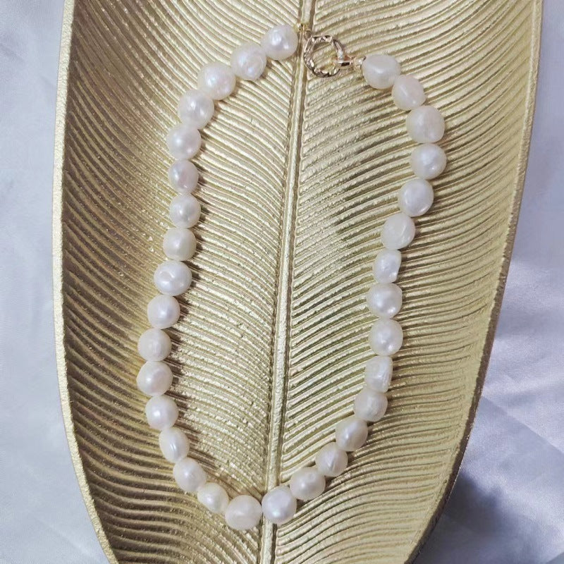 Colliers élégants de style français pour femmes, haut sens