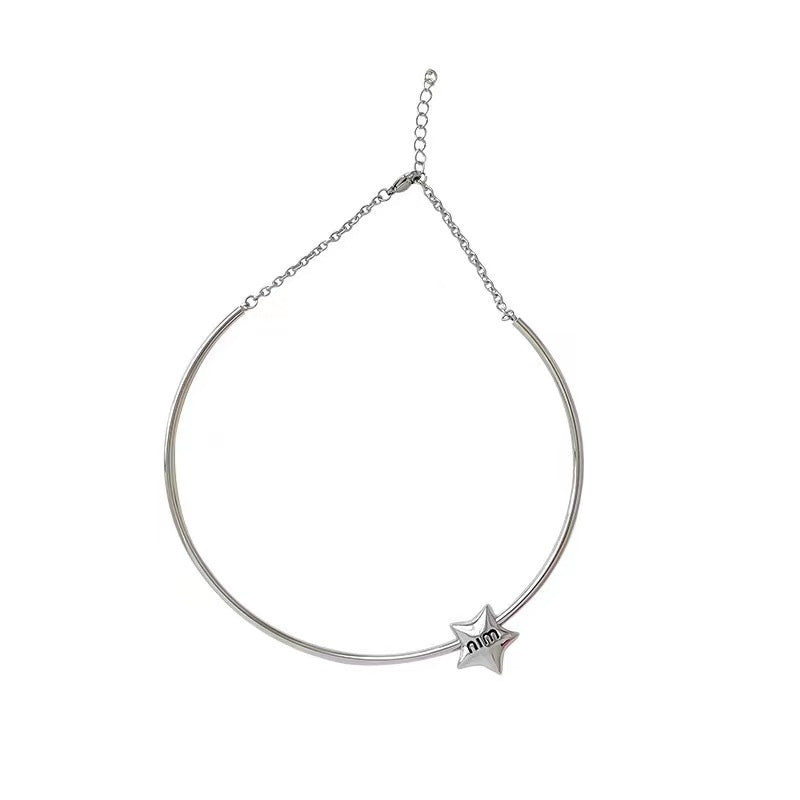 Damen-Metallhalsband, leichte Luxus-Minority-Hochwertige Halsketten