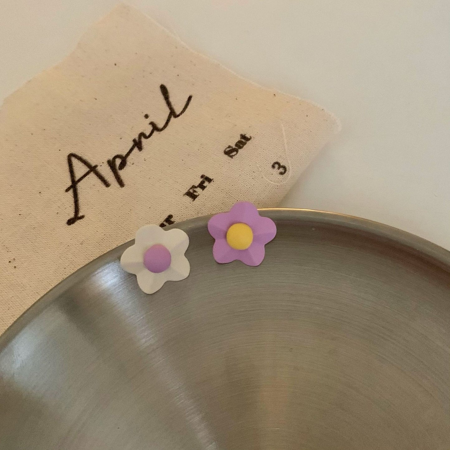 Boucles d'oreilles tendance en forme de fleur d'été pour femmes, aiguille en argent