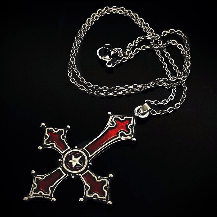 Colliers à pendentif croix inversée gothique rouge sang